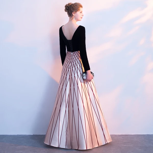 Elegant Black Evening Dresses  2018 A-Line / Princess Striped Pierced Scoop Neck Backless Ankle Length Long Sleeve Formal Dresses