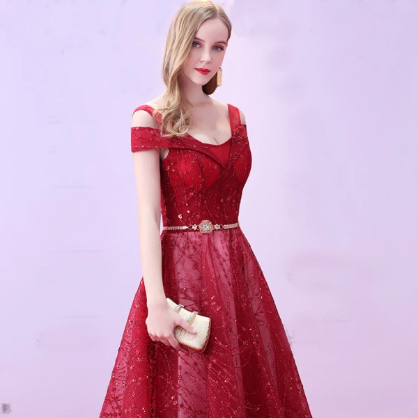 Elegante Ballkleider 2018 A Linie Glanz Metall Stoffgürtel Pailletten Bandeau Rückenfreies Ärmellos Lange Festliche Kleider