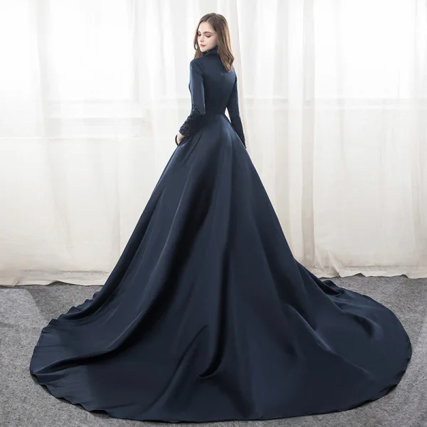 Chic / Belle Bleu Marine Robe De Soirée 2018 Princesse Perlage Paillettes Col Haut Manches Longues Chapel Train Robe De Ceremonie