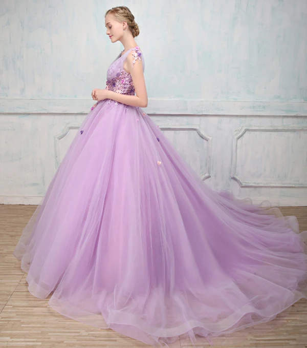 Elegant Prom Dresses 2018 Ball Gown Appliques Pearl V-Neck Backless Sleeveless Court Train Formal Dresses