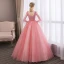 Abordable Rose Bonbon Robe De Bal 2018 Robe Boule En Dentelle Fleur Appliques Perle Faux Diamant V-Cou Dos Nu 3/4 Manches Longue Robe De Ceremonie