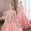 Abordable Rose Bonbon Robe De Bal 2018 Robe Boule En Dentelle Fleur Faux Diamant Encolure Dégagée Sans Manches Dos Nu Longue Robe De Ceremonie