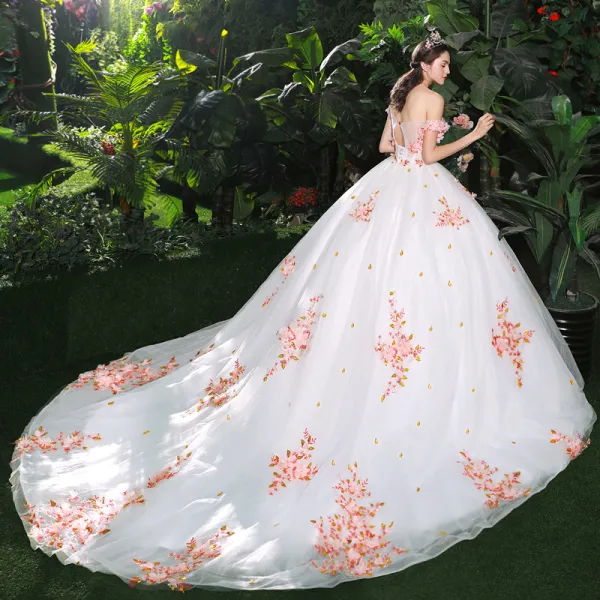 Chic / Belle Blanche Robe De Mariée 2018 Robe Boule Appliques Perle Rose Fleur Cristal Perle Paillettes De l'épaule Dos Nu Sans Manches Cathedral Train Mariage