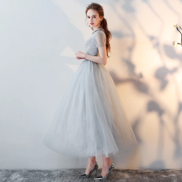 Chic / Beautiful Grey Homecoming Graduation Dresses 2018 A-Line / Princess Scoop Neck Short Sleeve Tea-length Formal Dresses