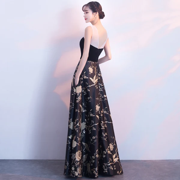 Elegant Black Gold Evening Dresses  2018 A-Line / Princess Embroidered V-Neck Backless Sleeveless Floor-Length / Long Formal Dresses