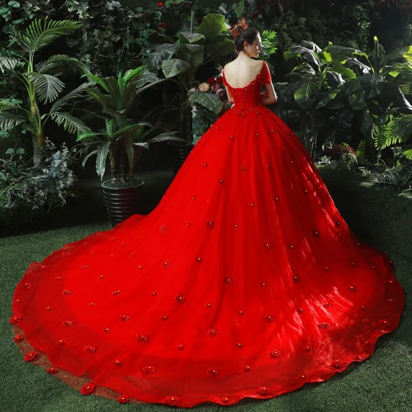 Chic / Belle Rouge Robe De Mariée 2018 Robe Boule Appliques Perlage Faux Diamant V-Cou Dos Nu Sans Manches Royal Train Mariage