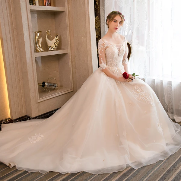 Elegante Champagner Brautkleider / Hochzeitskleider 2018 A Linie Perlenstickerei Perle Kristall Spitze Blumen Rundhalsausschnitt Rückenfreies 1/2 Ärmel Hof-Schleppe Hochzeit
