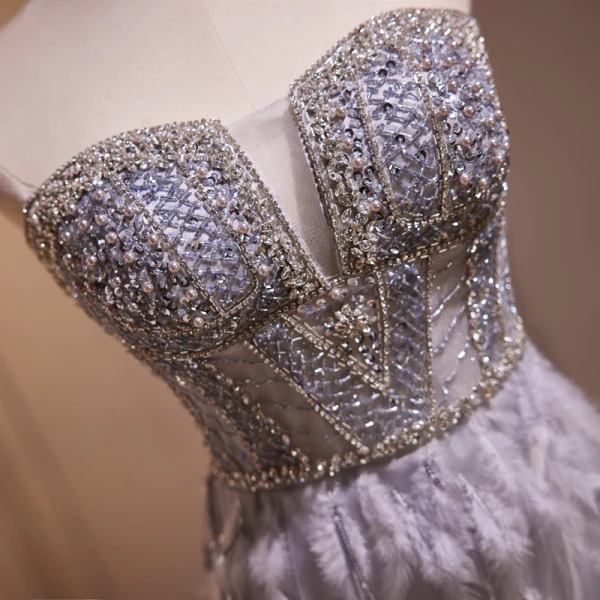High-end Grey Handmade Beading Pearl Sequins Feather Evening Dresses 2024 Trumpet / Mermaid Strapless Sleeveless Backless Evening Party Floor-Length / Long Formal Dresses