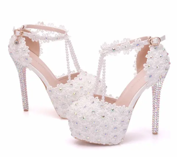 Elegante Weiß Brautschuhe 2018 Spitze Blumen Knöchelriemen Perle Strass 14 cm Stilettos Runde Zeh Hochzeit Hochhackige
