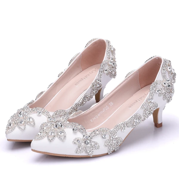 Charmant Blanche Promo Escarpins 2018 Faux Diamant 5 cm Talons Aiguilles À Bout Pointu Escarpins