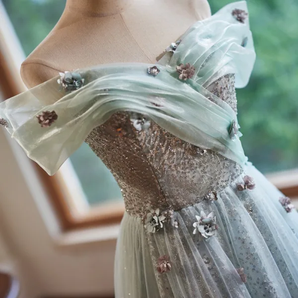 Charming Sage Green Beading Pearl Appliques Prom Dresses 2024 Ball Gown Off-The-Shoulder Short Sleeve Backless Floor-Length / Long Prom Formal Dresses