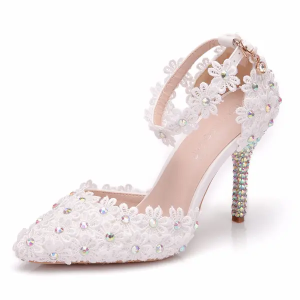 Charmant Weiß Brautschuhe 2018 Spitze Knöchelriemen Strass 9 cm Stilettos Spitzschuh Hochzeit Hochhackige