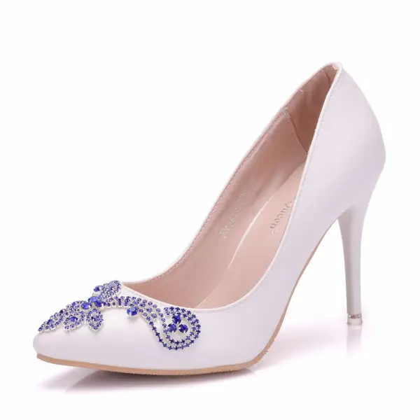 Snygga / Fina Vita Brudskor 2018 Rhinestone 9 cm Stilettklackar Spetsiga Bröllop Pumps
