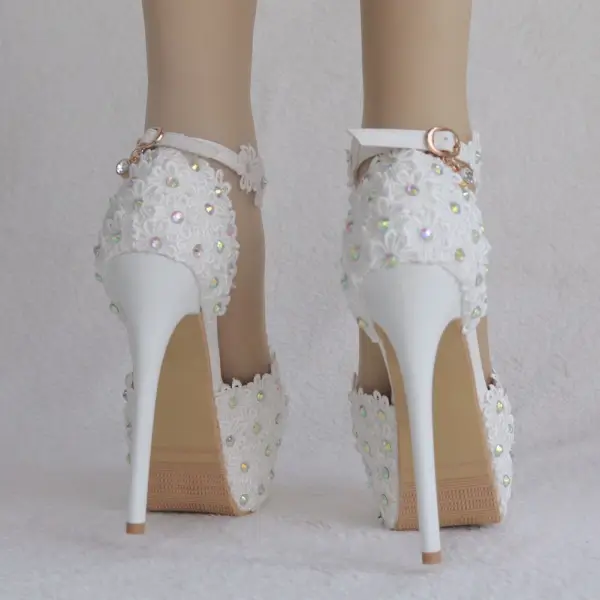 Modern / Fashion White Wedding Shoes 2018 Lace Flower Pearl Rhinestone Ankle Strap T-Strap 11 cm Stiletto Heels Round Toe Wedding High Heels