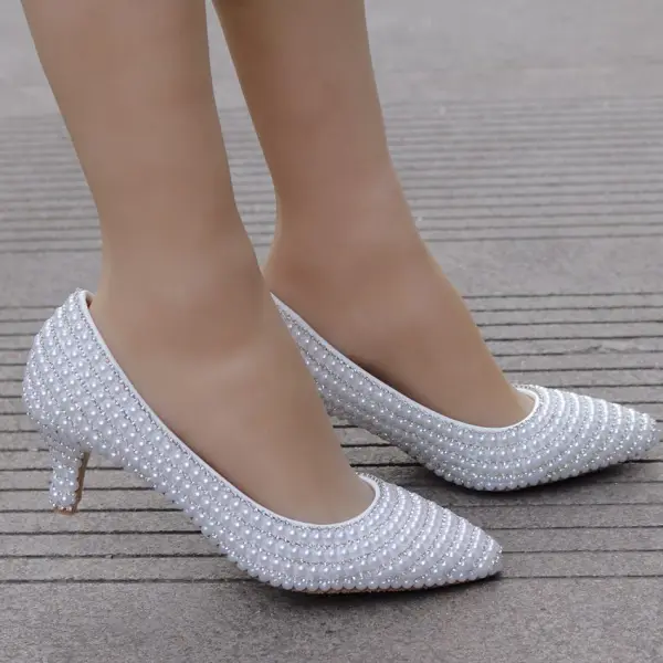 Modern / Fashion White Wedding Shoes 2018 Beading Pearl Rhinestone 3 cm Stiletto Heels Pointed Toe Low Heel Wedding Pumps