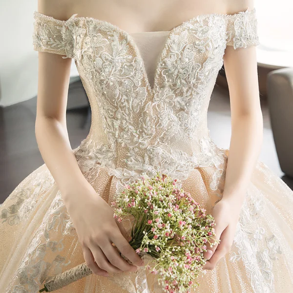 Luxury / Gorgeous Champagne Wedding Dresses 2018 Ball Gown Appliques Lace Off-The-Shoulder Short Sleeve Backless Royal Train