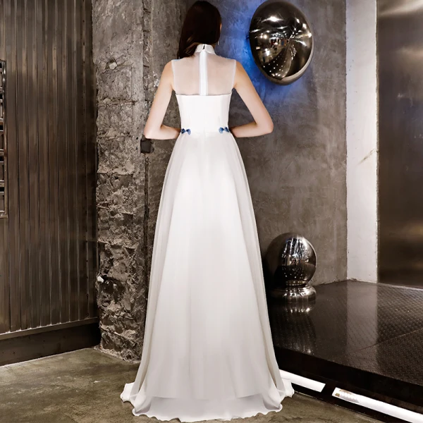 Chinese style Ivory Evening Dresses 2019 A-Line / Princess Organza Appliques Lace Rhinestone High Neck Sleeveless Floor-Length / Long Formal Dresses