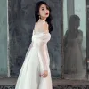 Elegant White Wedding Dresses 2019 A-Line / Princess Lace Spaghetti Straps Backless 3/4 Sleeve Tea-length