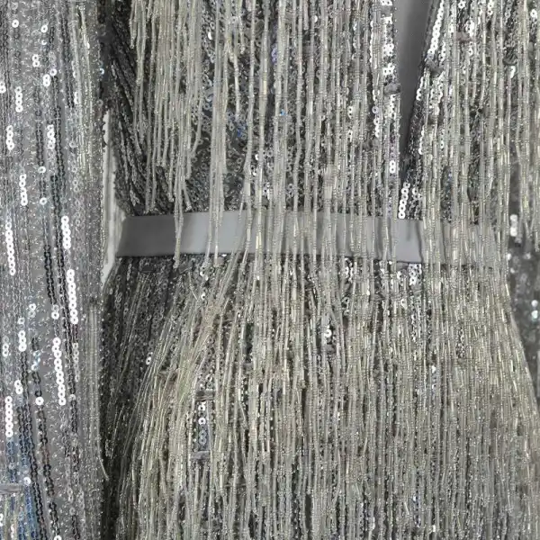 Luxe Scintillantes Argenté Fait main Perlage Robe De Soirée 2019 Trompette / Sirène Cristal Paillettes Gland V-Cou Manches Longues Dos Nu Train De Balayage Robe De Ceremonie