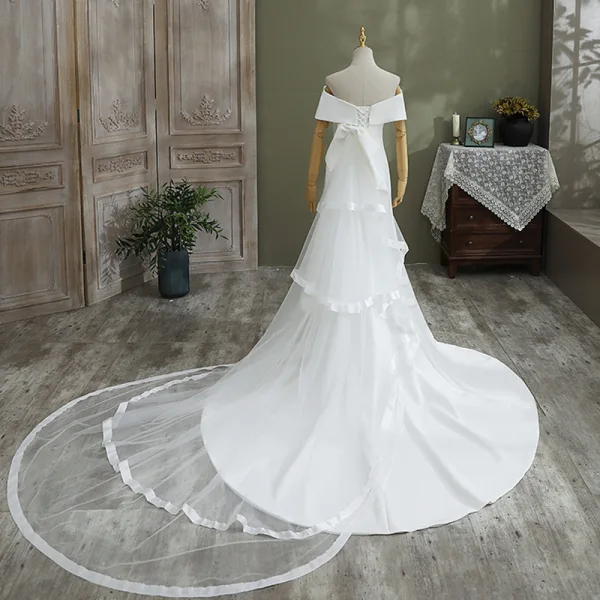 Élégant Ivoire Trompette / Sirène Satin Robe De Mariée 2021 De l'épaule Manches Courtes Dos Nu Cathedral Train