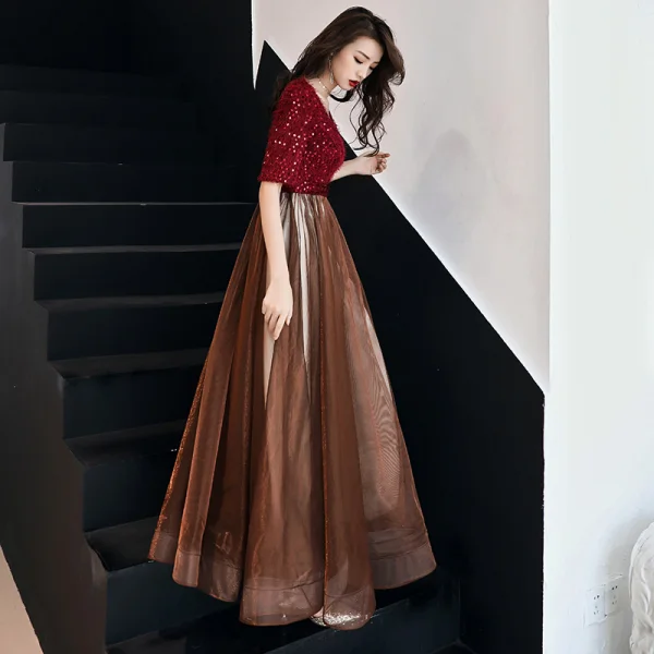 Modern / Fashion Burgundy Evening Dresses 2019 A-Line / Princess V-Neck Tassel Sequins 1/2 Sleeves Backless Floor-Length / Long Formal Dresses