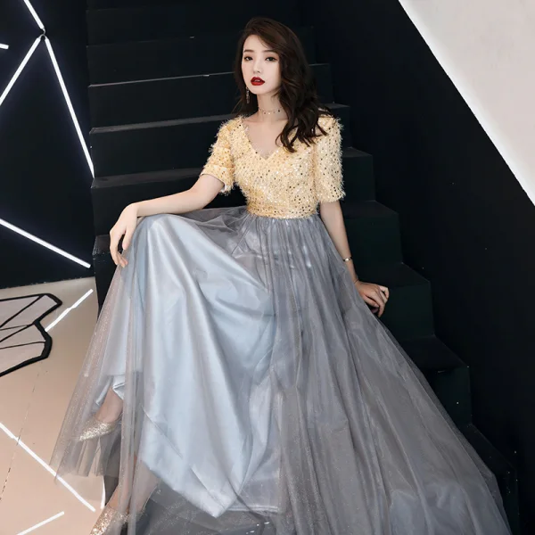 Modern / Fashion Champagne Evening Dresses 2019 A-Line / Princess V-Neck Tassel Sequins 1/2 Sleeves Backless Floor-Length / Long Formal Dresses