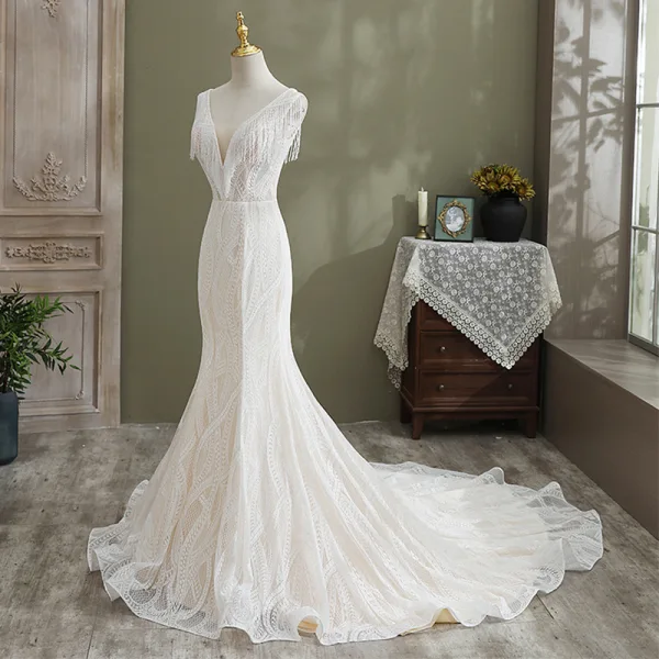 Charmant Blanche Trompette / Sirène Robe De Mariée 2021 V-Cou Perlage Gland En Dentelle Fleur Sans Manches Dos Nu Cathedral Train Mariage
