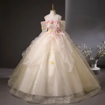 Blomsterfe Champagne Beading Blonder Blomst Appliques Paljetter Ballkjoler 2025 Ballkjole Lange Scoop Halsen Korte Ermer Ball Formelle Kjoler