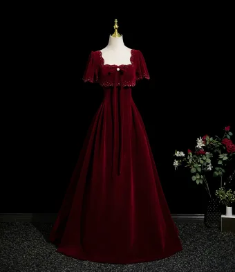 Chic Belle Bordeaux Perlage Velours Robe De Bal 2025 Robe Boule Encolure Carrée Manches Courtes Dos Nu Longue Robe De Ceremonie