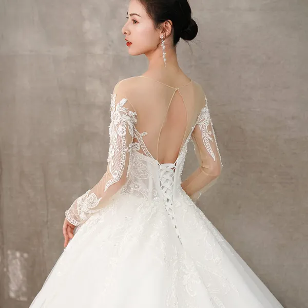 Élégant Ivoire Robe De Mariée 2019 Princesse Encolure Dégagée En Dentelle Fleur Manches Longues Dos Nu Cathedral Train