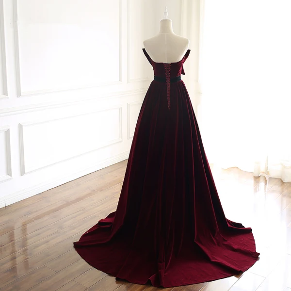 Chic / Beautiful Burgundy Evening Dresses 2019 A-Line / Princess Suede Strapless Bow Sleeveless Backless Court Train Formal Dresses