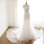 Luxe Ivoire Fait main Perlage Robe De Mariée Avec Châle 2019 Trompette / Sirène V-Cou En Dentelle Fleur Cristal Paillettes Sans Manches Dos Nu Ceinture Tribunal Train