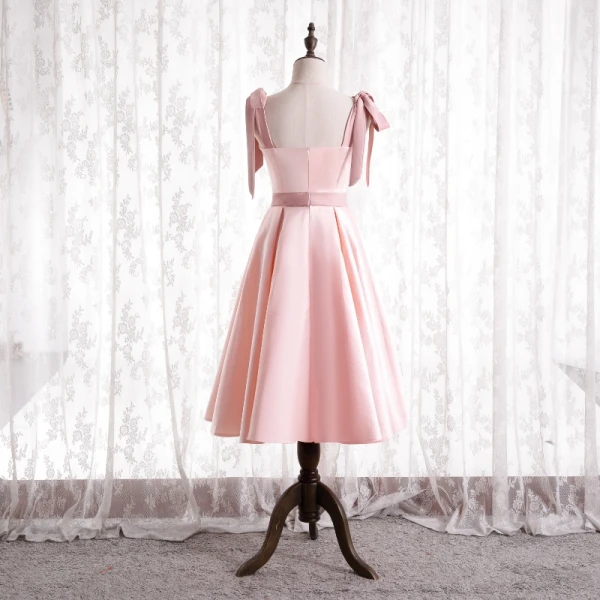 Lovely Candy Pink Satin Bridesmaid Dresses 2021 A-Line / Princess Square Neckline Bow Sleeveless Backless Tea-length Wedding Party Dresses