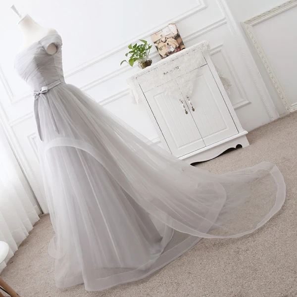 Elegant Grey Prom Dresses 2019 A-Line / Princess Off-The-Shoulder Short Sleeve Backless Bow Court Train Formal Dresses