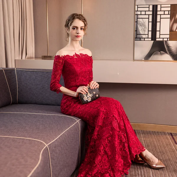 Charmant Bordeaux Robe De Soirée 2019 Trompette / Sirène De l'épaule En Dentelle Fleur Paillettes 1/2 Manches Dos Nu Noeud Longue Robe De Ceremonie