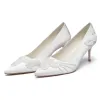 Elegantes Blanco Perla Satén Zapatos de novia 2021 Cuero 7 cm Stilettos / Tacones De Aguja Punta Estrecha Boda Tacones High Heels
