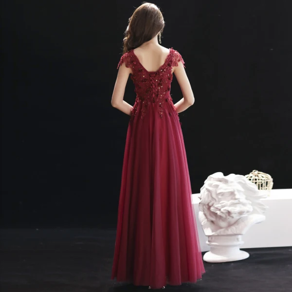 Chic / Beautiful Burgundy Evening Dresses 2019 A-Line / Princess V-Neck Beading Lace Flower Crystal Sleeveless Backless Floor-Length / Long Formal Dresses
