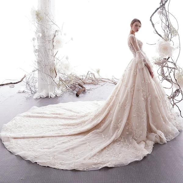 Chic / Belle Champagne Robe De Mariée 2019 Princesse Encolure Dégagée Papillon Appliques En Dentelle Fleur Cristal Paillettes 3/4 Manches Dos Nu Royal Train