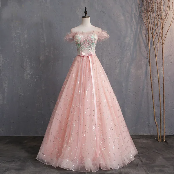 Élégant Perle Rose Robe De Bal 2019 Robe Boule De l'épaule Appliques En Dentelle Fleur Paillettes Noeud Perle Manches Courtes Dos Nu Longue Robe De Ceremonie