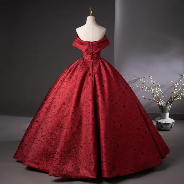 Classy Burgundy Ball Gown Prom Dresses 2025 Off-The-Shoulder Short Sleeve Backless Floor-Length / Long Prom Formal Dresses