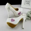 Lovely White Wedding Shoes 2019 Pearl Bow Tassel Rhinestone 14 cm Stiletto Heels Round Toe Wedding Pumps