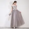 Chic / Beautiful Grey Prom Dresses 2019 A-Line / Princess Appliques Lace Flower Off-The-Shoulder Short Sleeve Backless Floor-Length / Long Formal Dresses