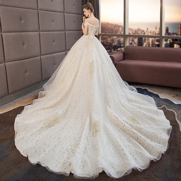 Elegant Ivory Wedding Dresses 2019 Ball Gown Off-The-Shoulder Lace Flower Star Beading Pearl Sequins Short Sleeve Backless Royal Train