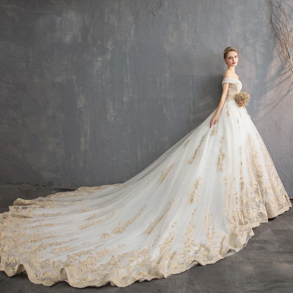 Luxury / Gorgeous Champagne 2019 Wedding Dresses Ball Gown Off-The-Shoulder Buttons Lace Flower Sleeveless Backless Royal Train