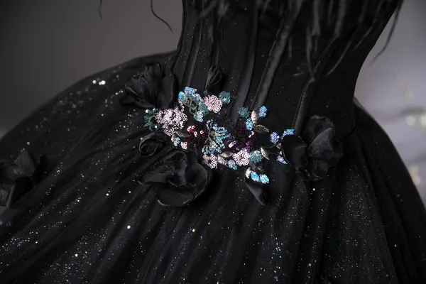 Amazing / Unique Black Beading Appliques Sequins Glitter Prom Dresses 2025 Ball Gown Off-The-Shoulder Feather Short Sleeve Backless Floor-Length / Long Prom Formal Dresses