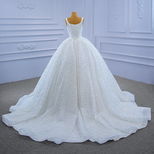 High End Charmant Ivory / Creme Perlenstickerei Strass Pailletten Brautkleider / Hochzeitskleider 2021 Ballkleid Eckiger Ausschnitt Lange Ärmel Rückenfreies Hof-Schleppe Hochzeit