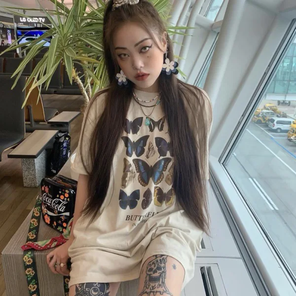 Fashion Street Wear Khaki Summer Loose Butterfly Printing Cotton T-Shirts 2021 Scoop Neck Short Sleeve Women's Tops T-shirt