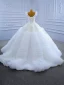 Luxus / Herrlich Weiß Plissee Spitze Blumen Brautkleider / Hochzeitskleider 2021 Ballkleid Eckiger Ausschnitt Perlenstickerei Pailletten Ärmellos Rückenfreies Kapelle-Schleppe Hochzeit