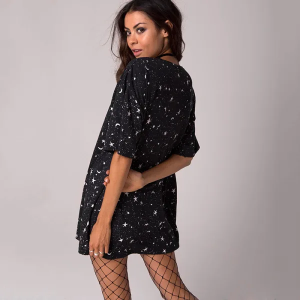Fashion Summer Street Wear Black Printing Women T-Shirts 2021 Loose Scoop Neck 1/2 Sleeves Women's Tops T-shirt