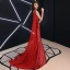 Sexy Rot Abendkleider 2019 Meerjungfrau One-Shoulder Pailletten Strass Kristall Ärmellos Rückenfreies Sweep / Pinsel Zug Festliche Kleider